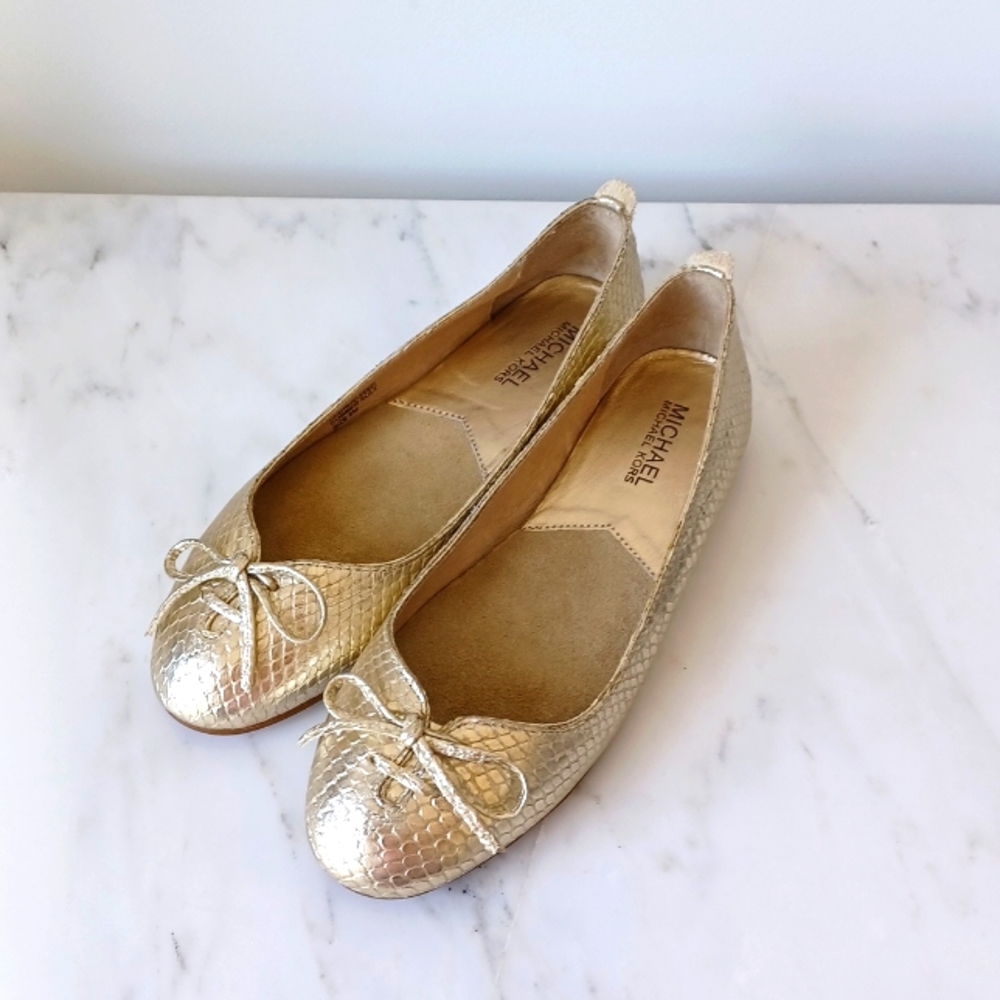 MICHAEL by Michael Kors Francesca Ballet Shoes. Size 6
